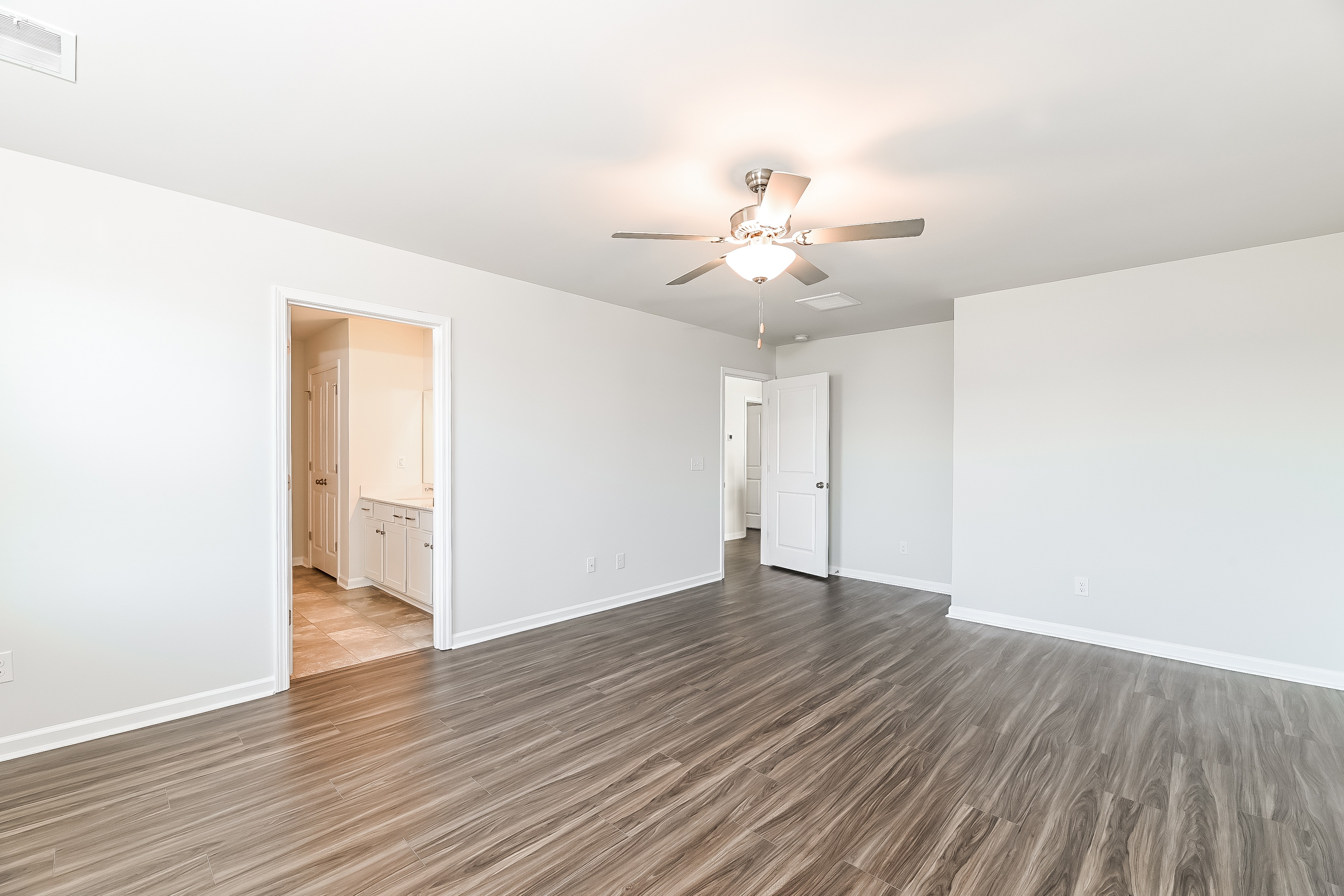 116 Shire Drive - Image 9