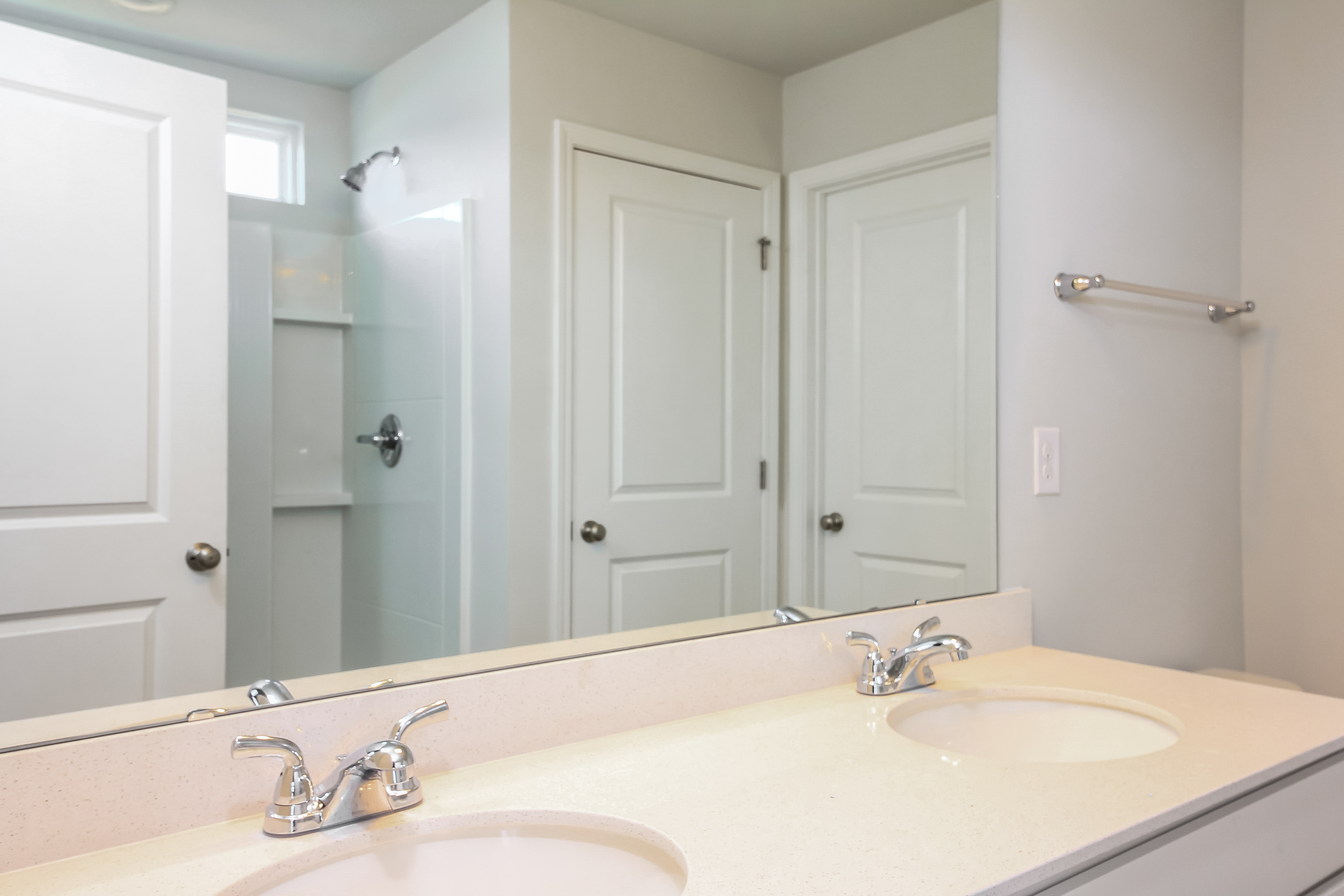 188 Dorian Loop - Image 10