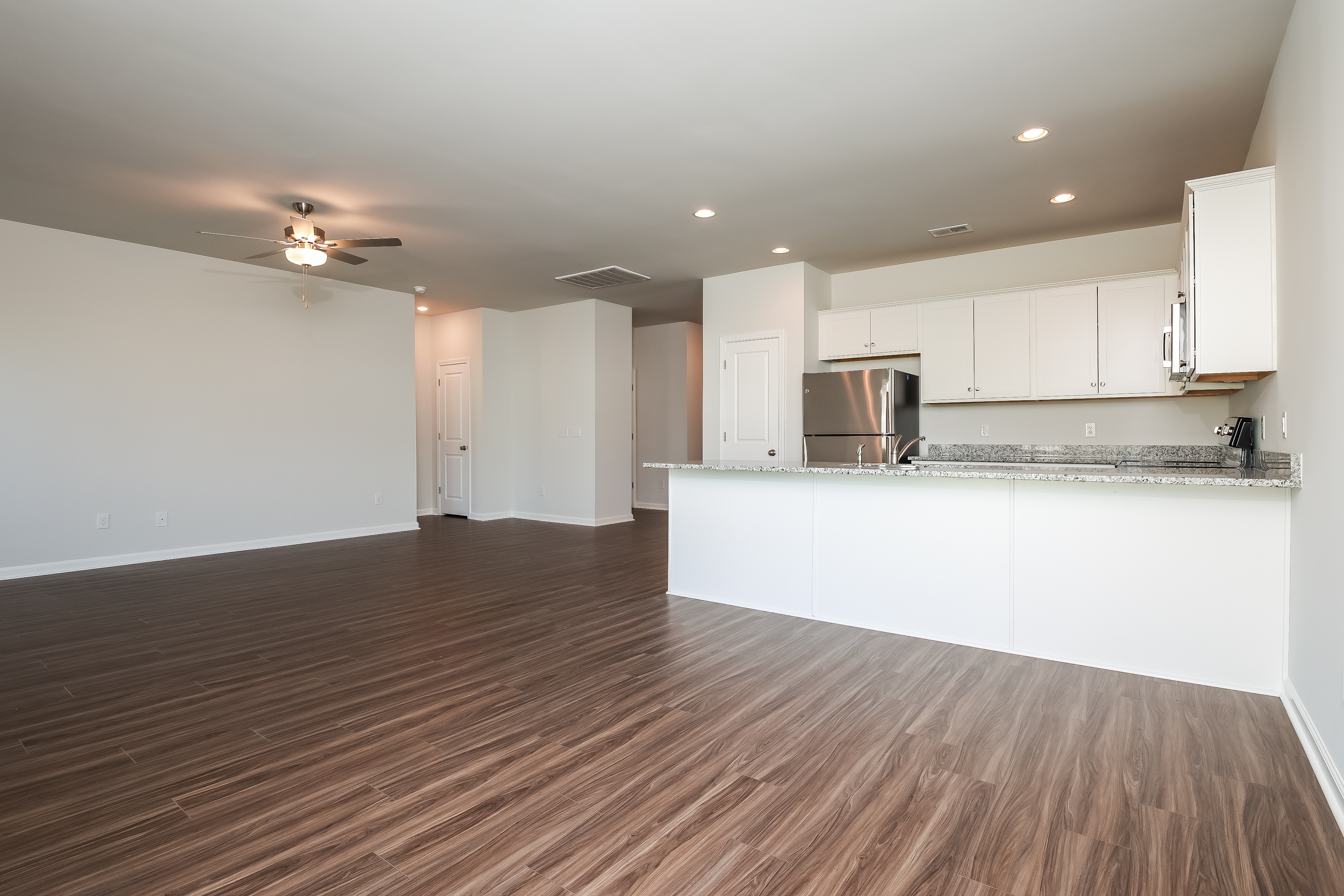 264 Clydesdale Circle - Image 6