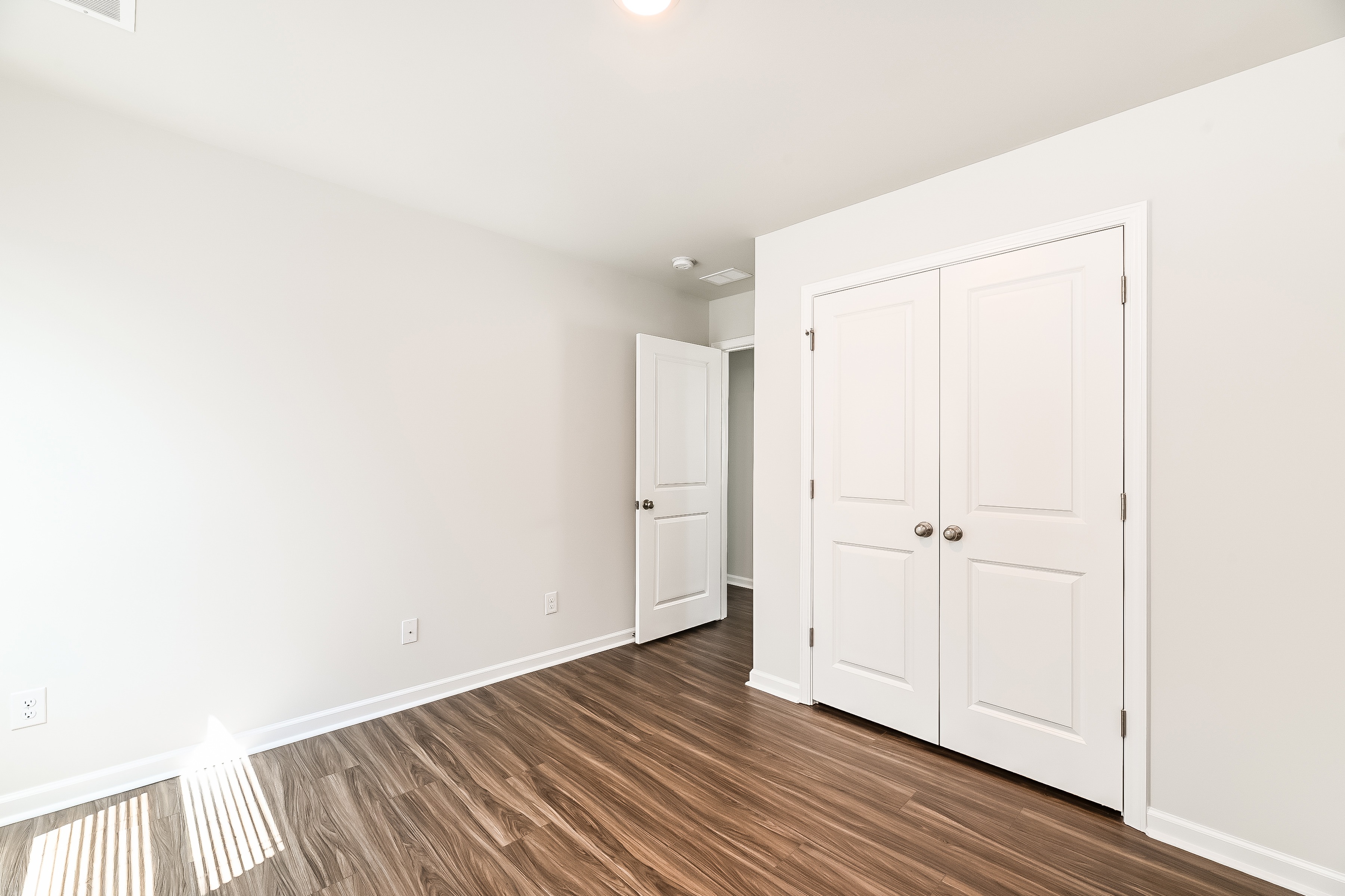 116 Shire Drive - Image 12
