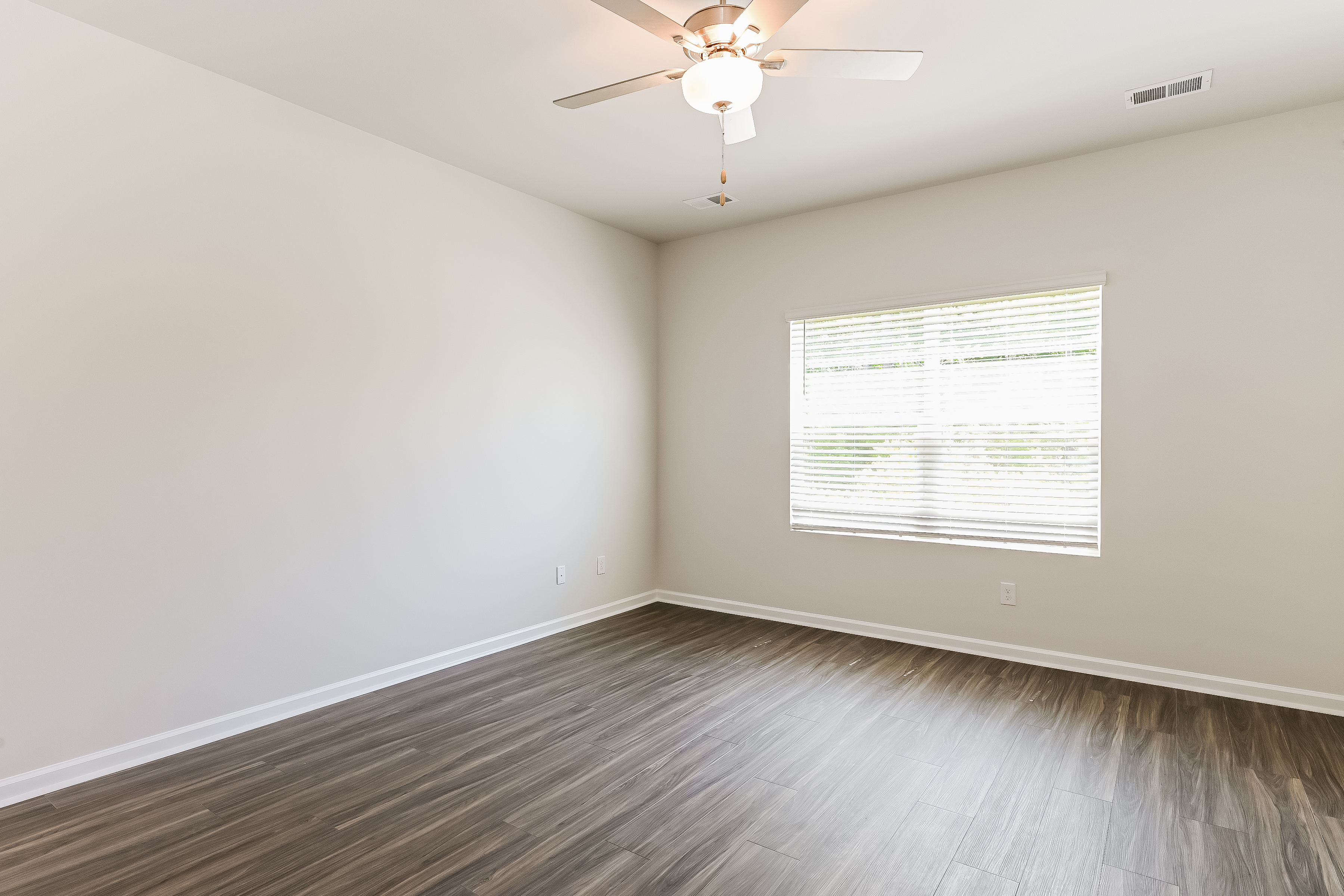 259 Clydesdale Circle - Image 11
