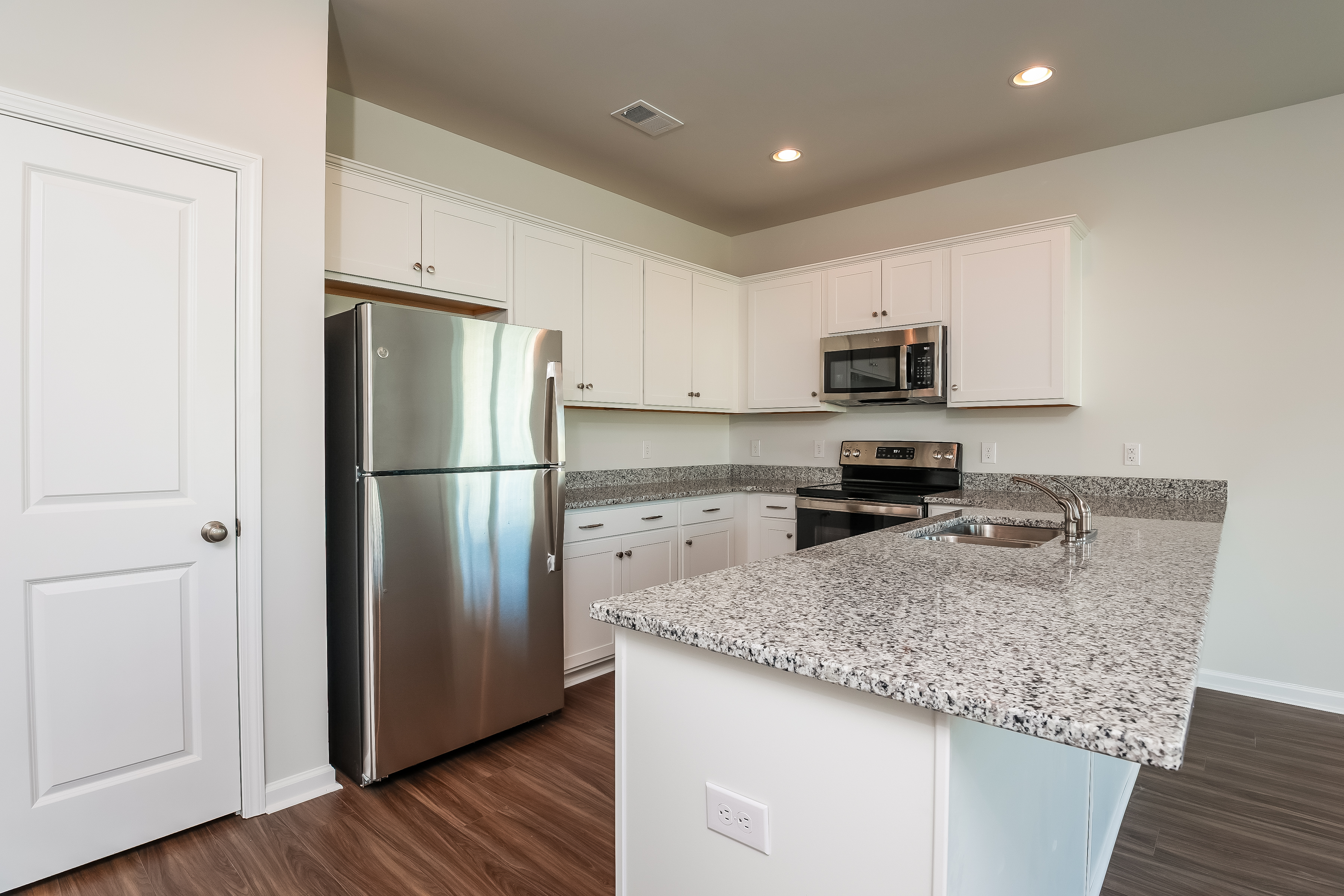264 Clydesdale Circle - Image 7