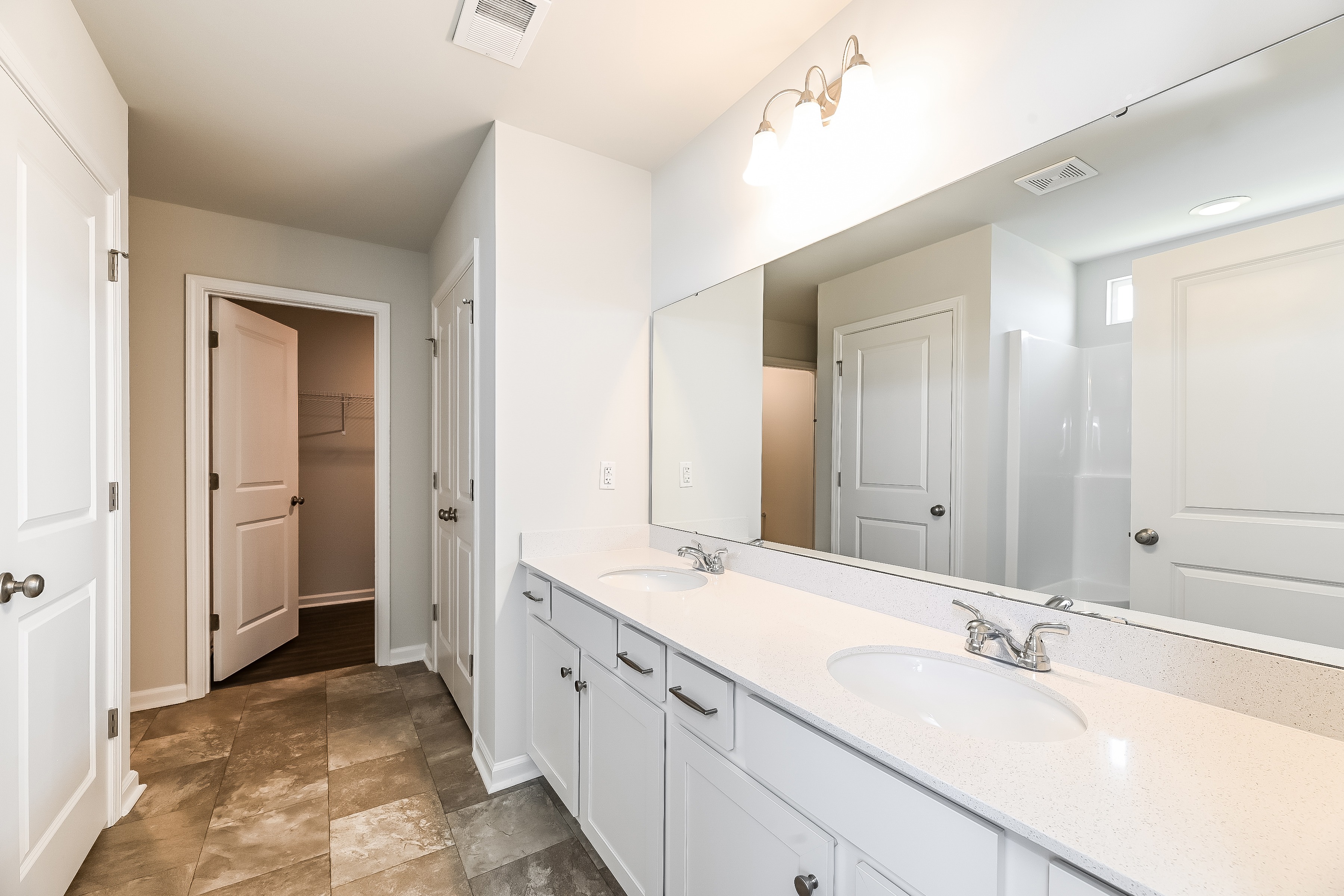 116 Shire Drive - Image 11