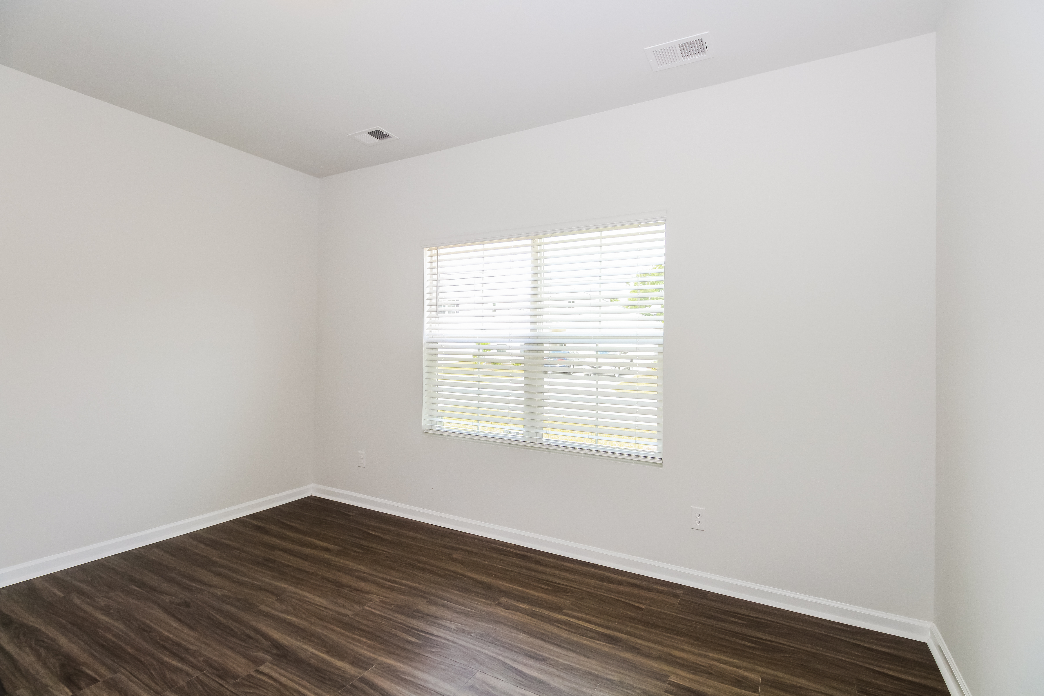 3915 Starry Sky Rd - Image 10