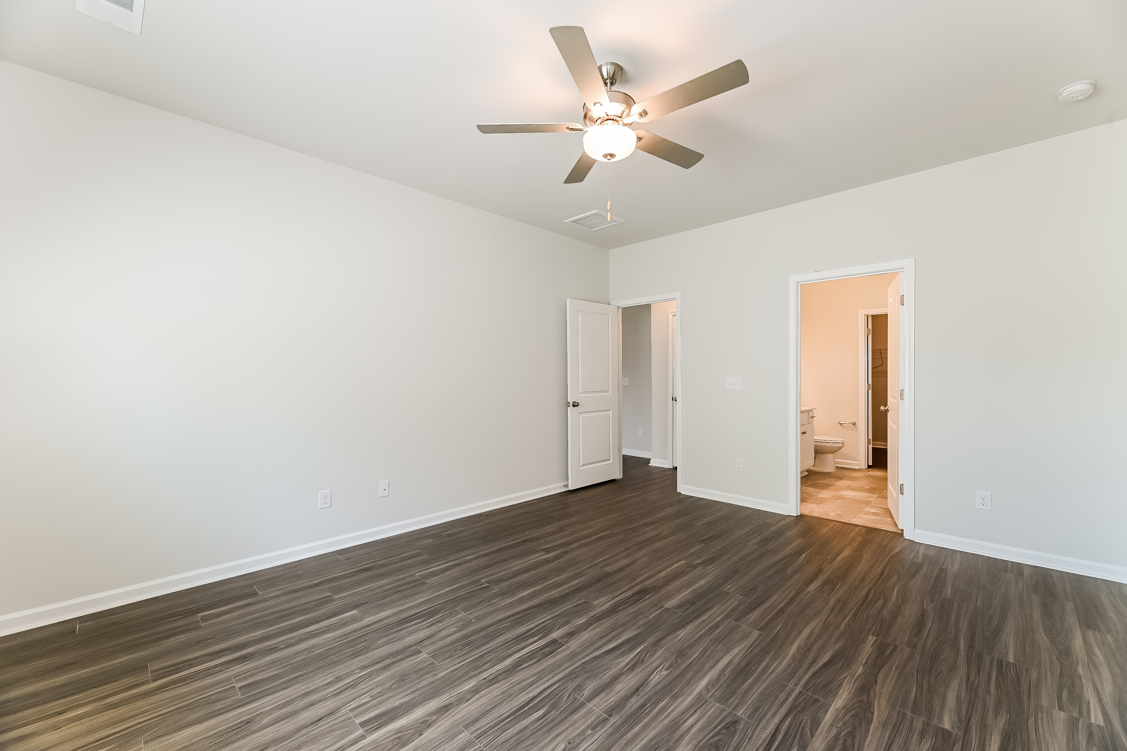 259 Clydesdale Circle - Image 8