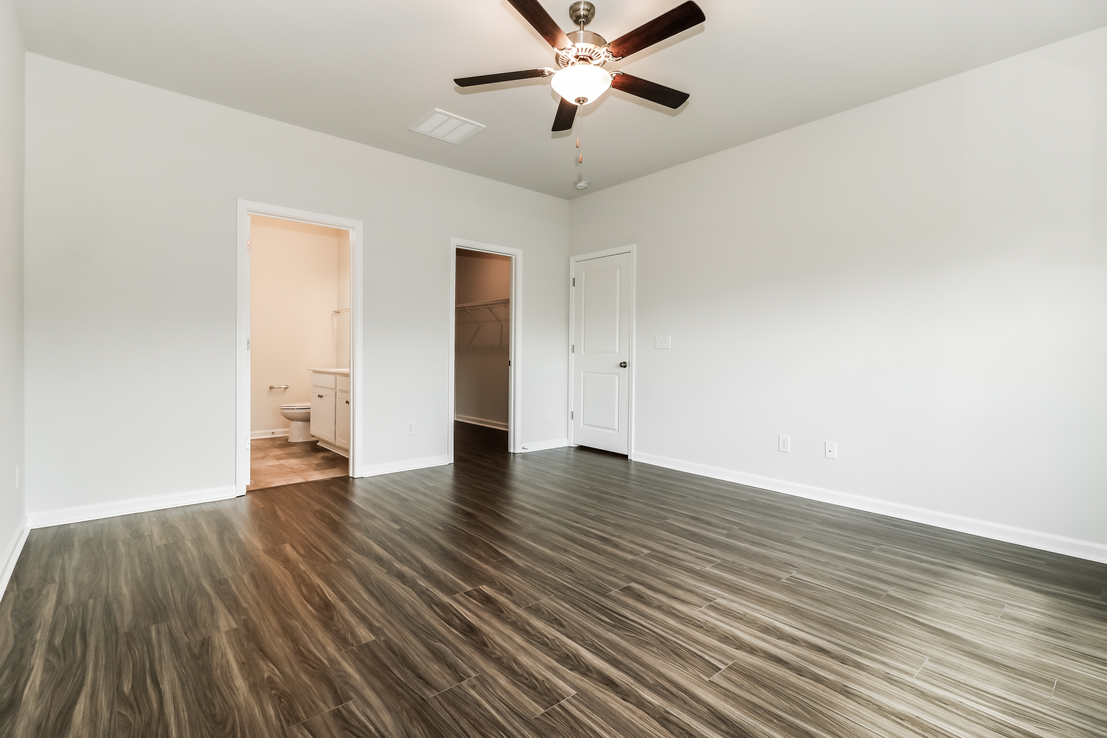 126 Shire Drive - Image 9