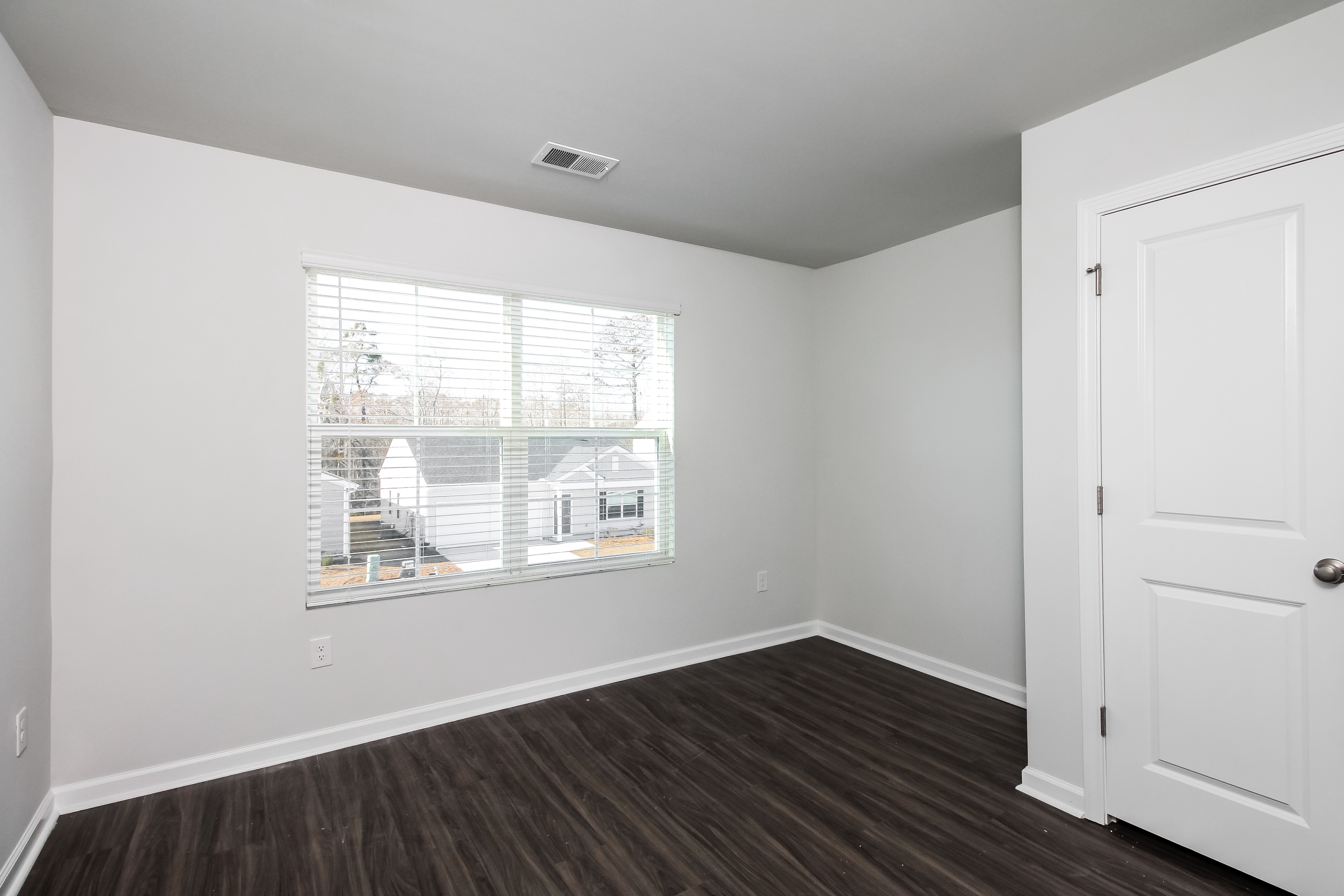 188 Dorian Loop - Image 11
