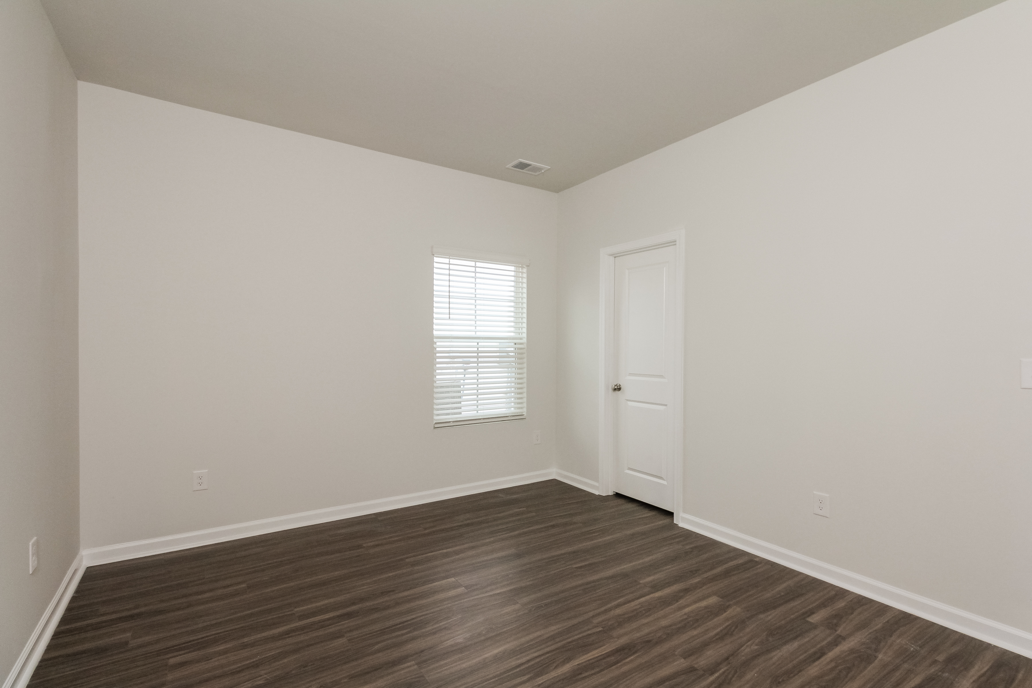 207 Dorian Loop - Image 12