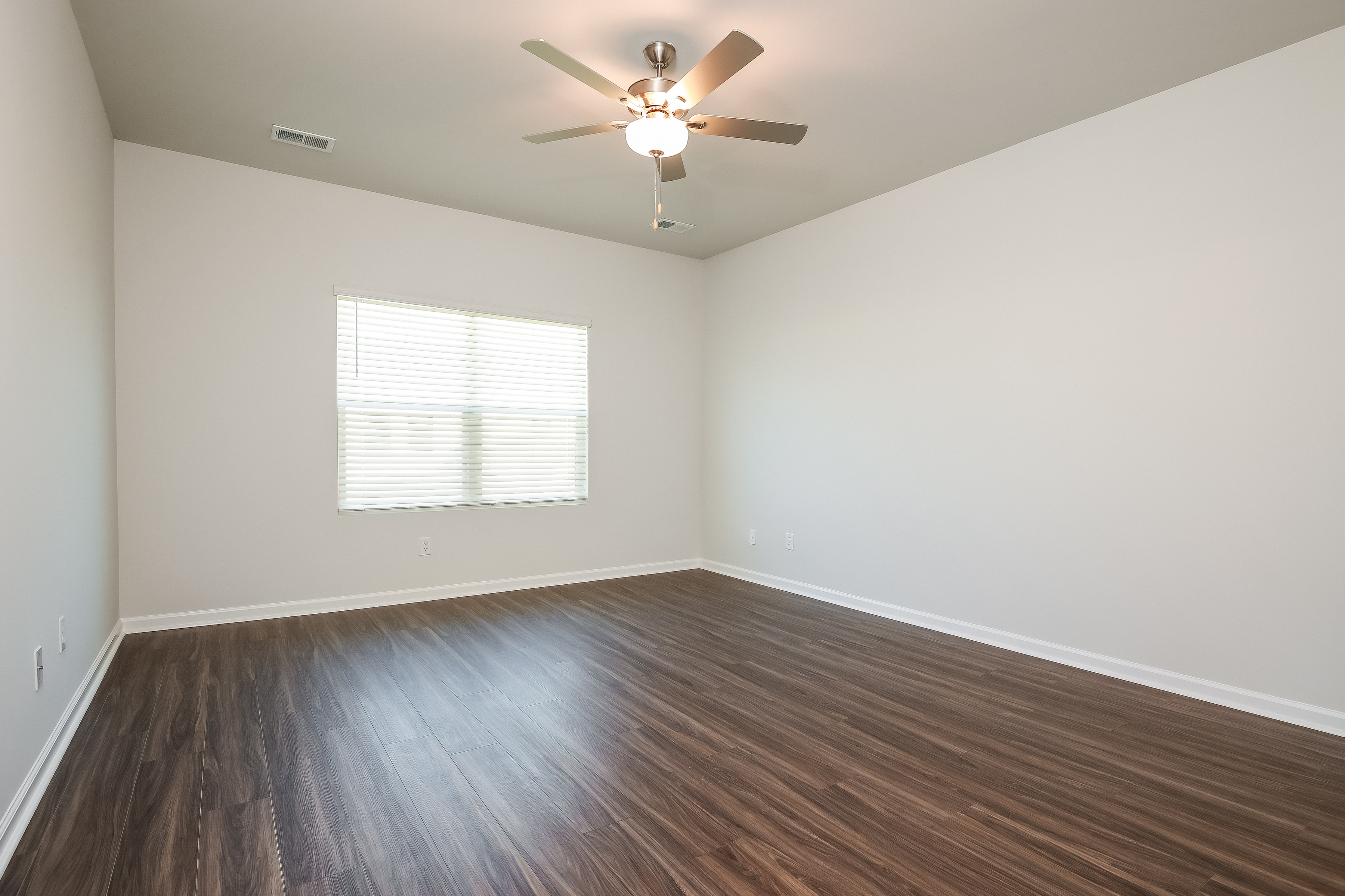 264 Clydesdale Circle - Image 9