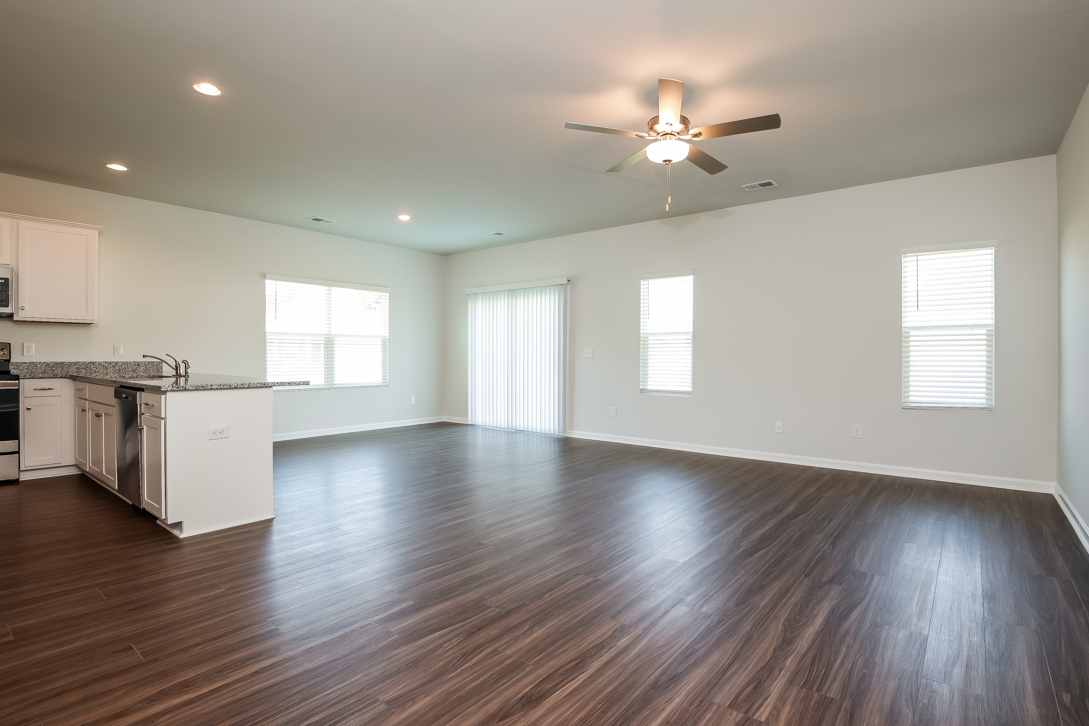 264 Clydesdale Circle - Image 3