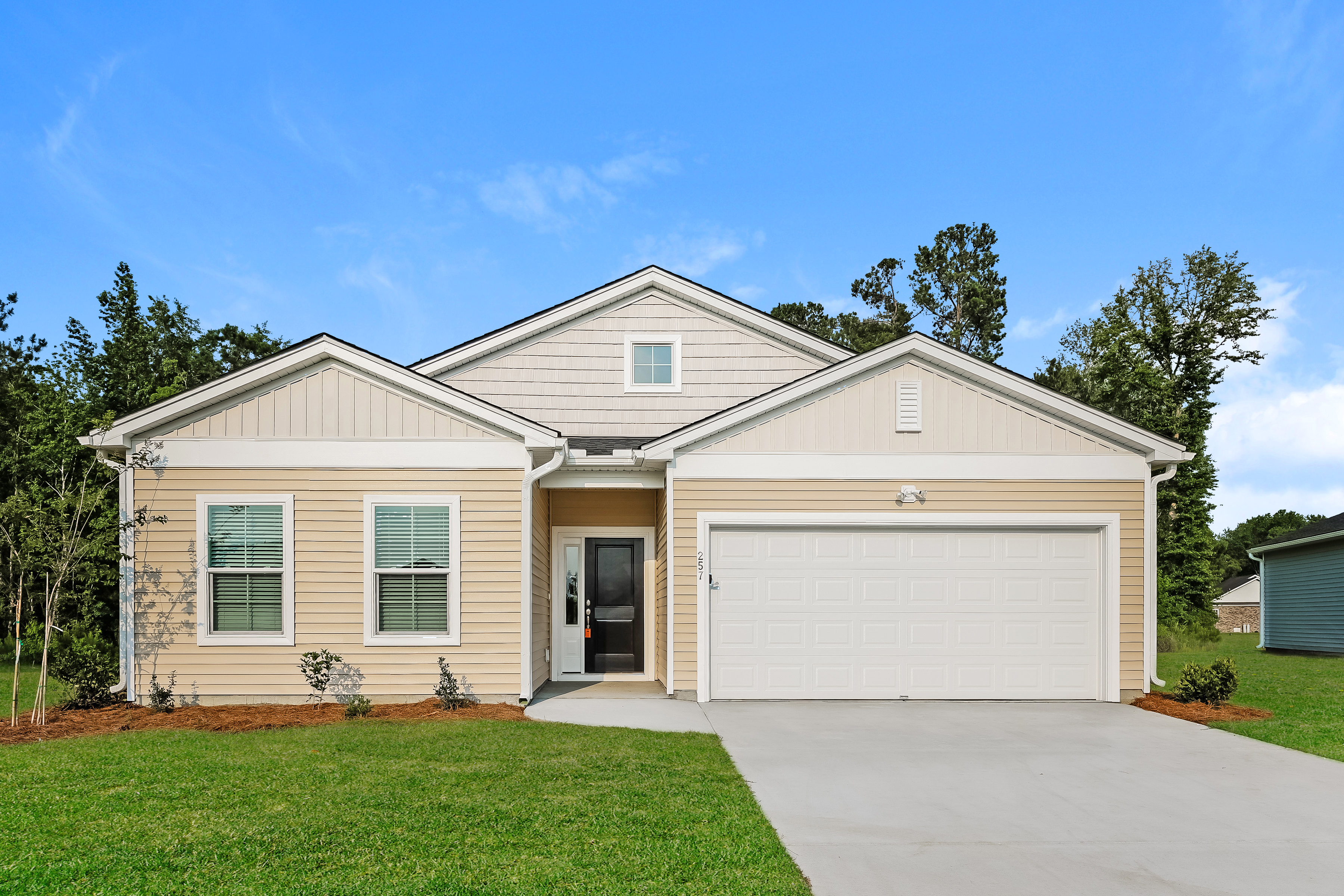 257 Clydesdale Circle