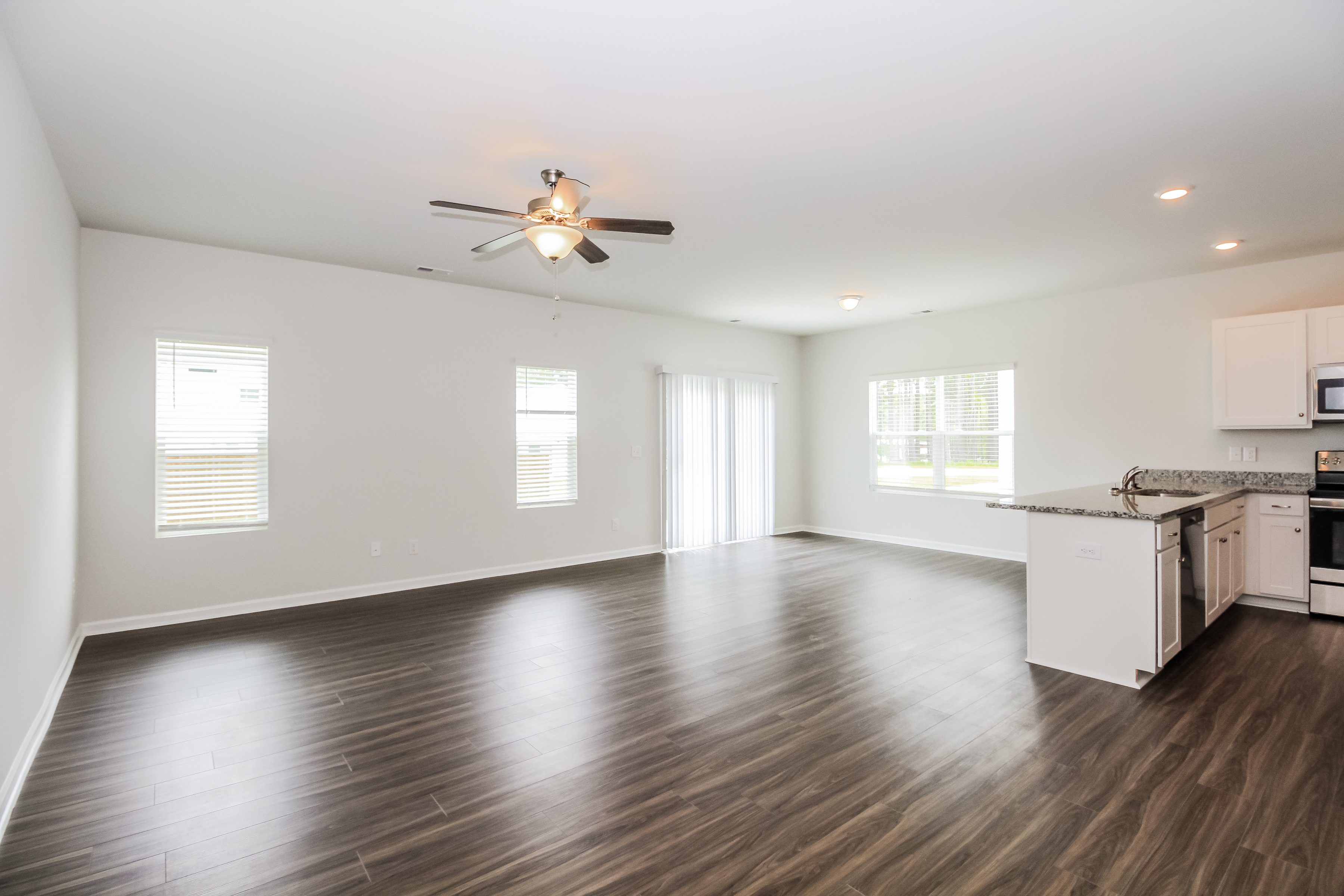 3915 Starry Sky Rd - Image 3