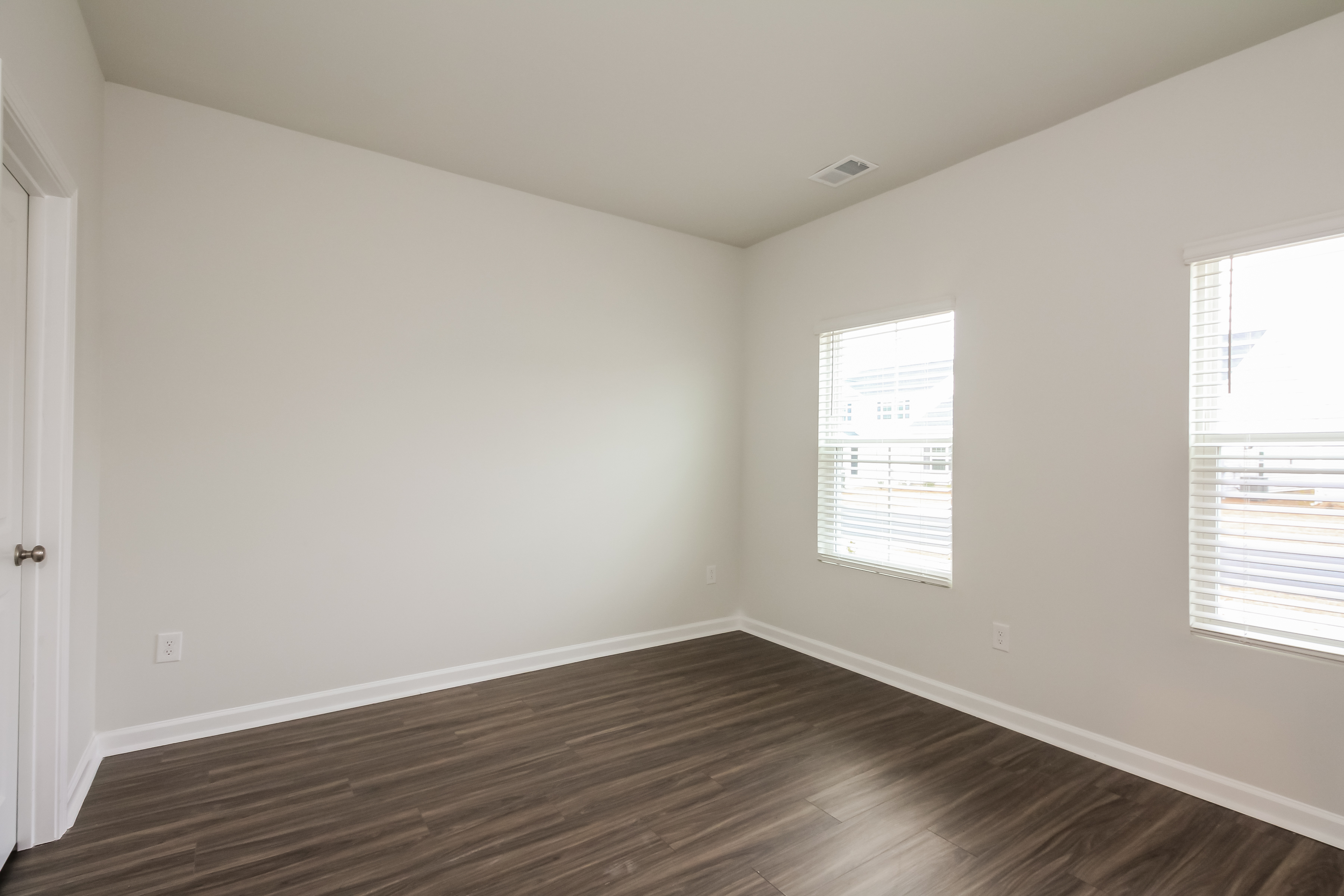 207 Dorian Loop - Image 13