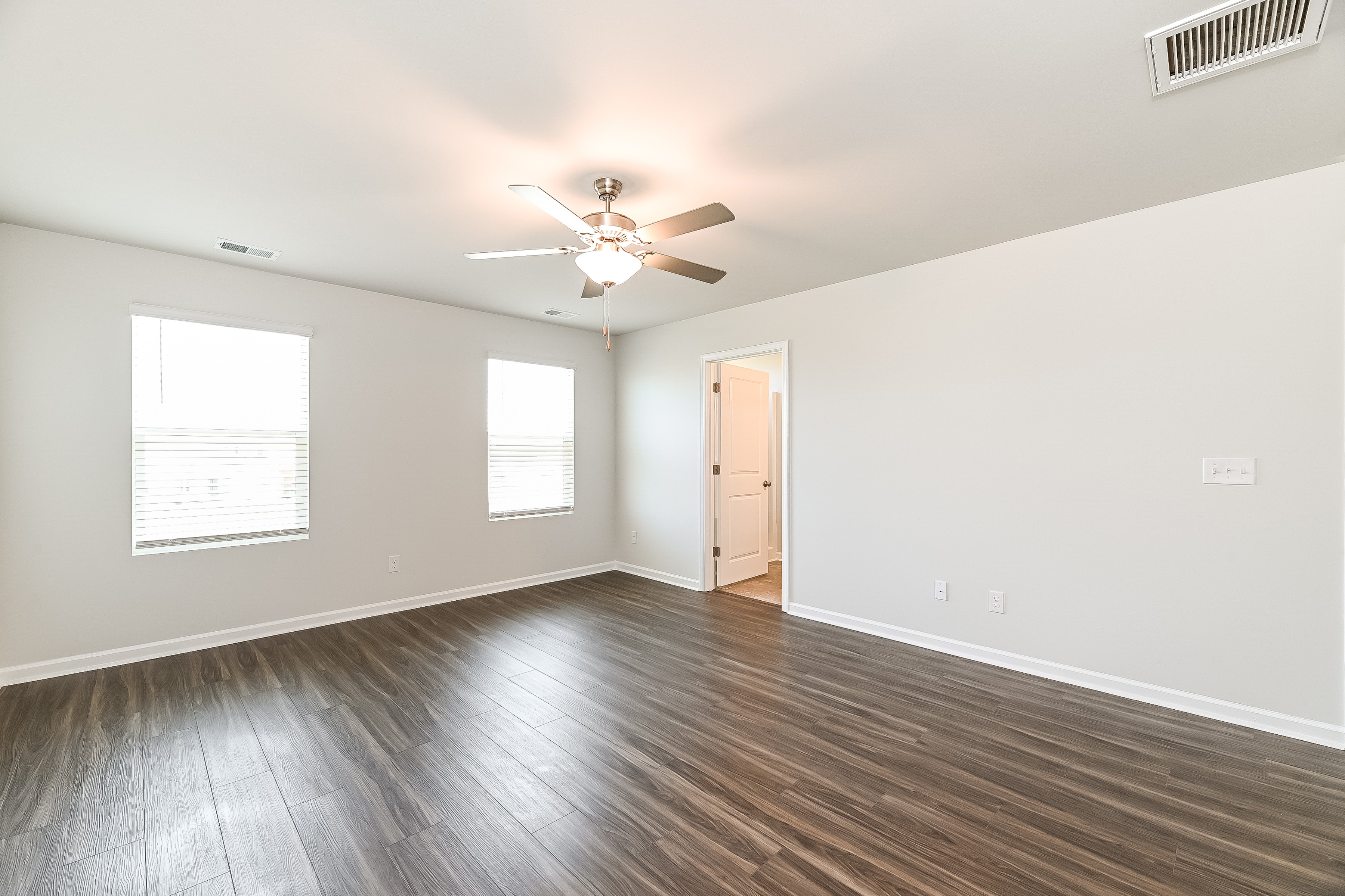116 Shire Drive - Image 8