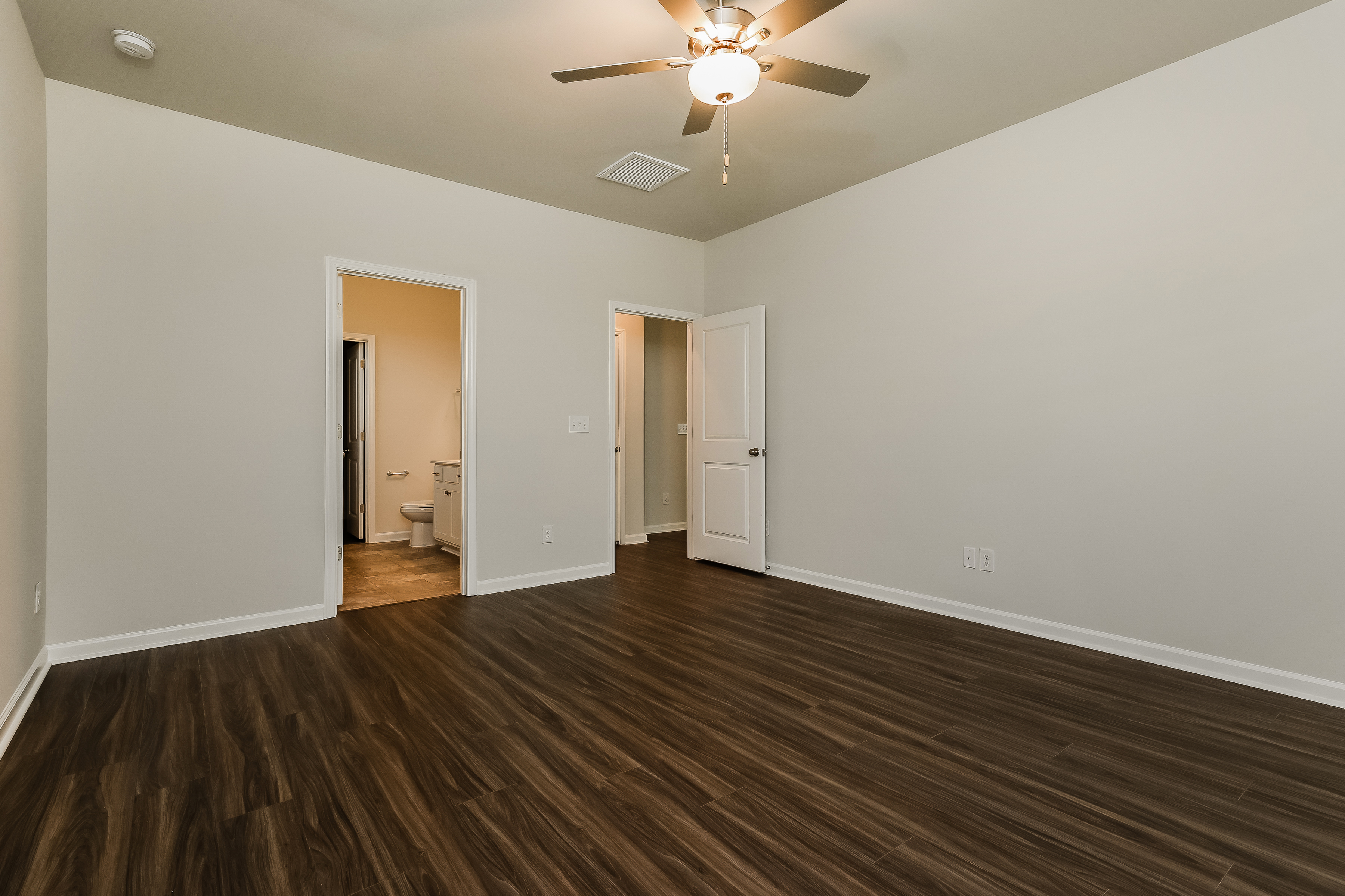257 Clydesdale Circle - Image 10