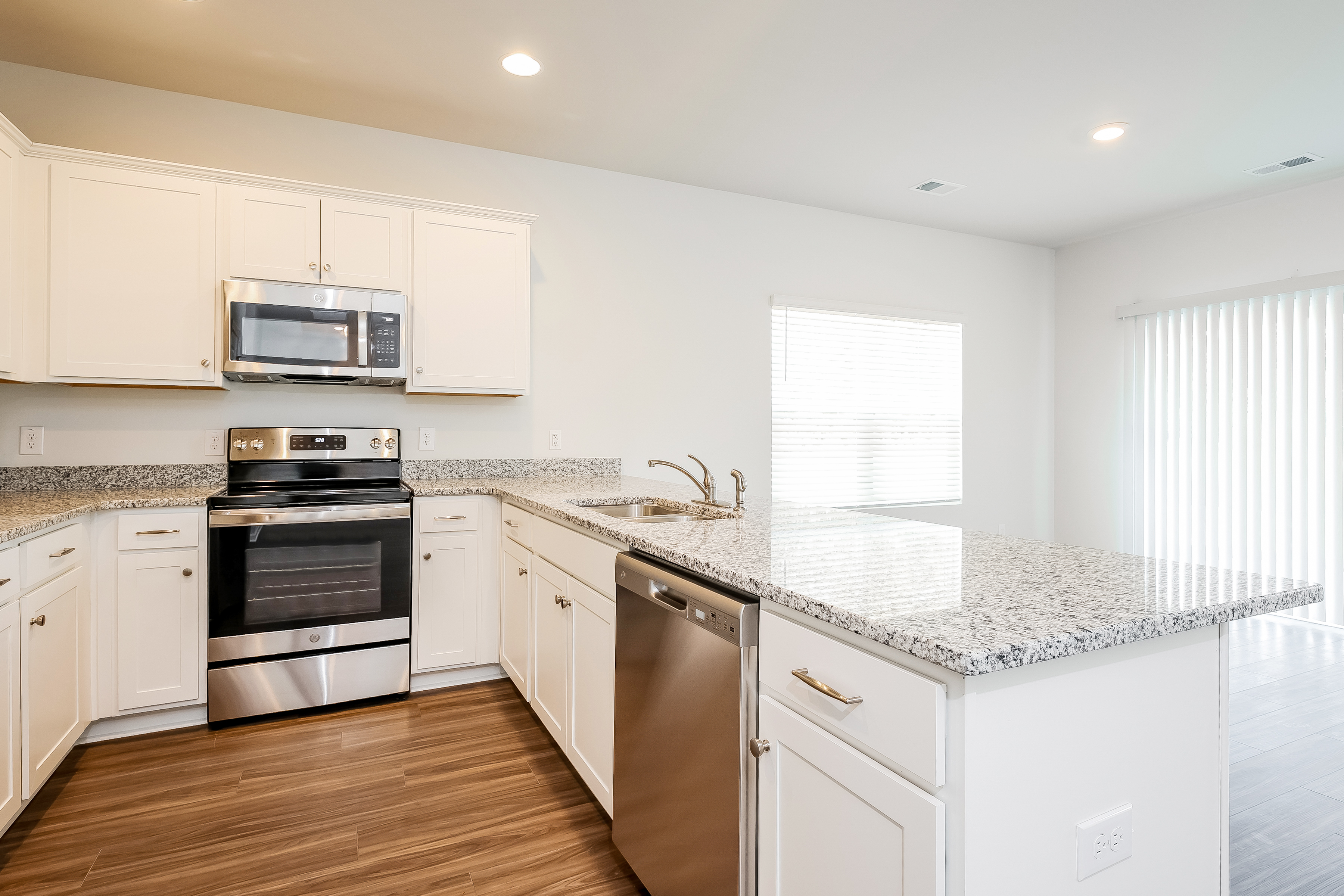 263 Clydesdale Circle - Image 7