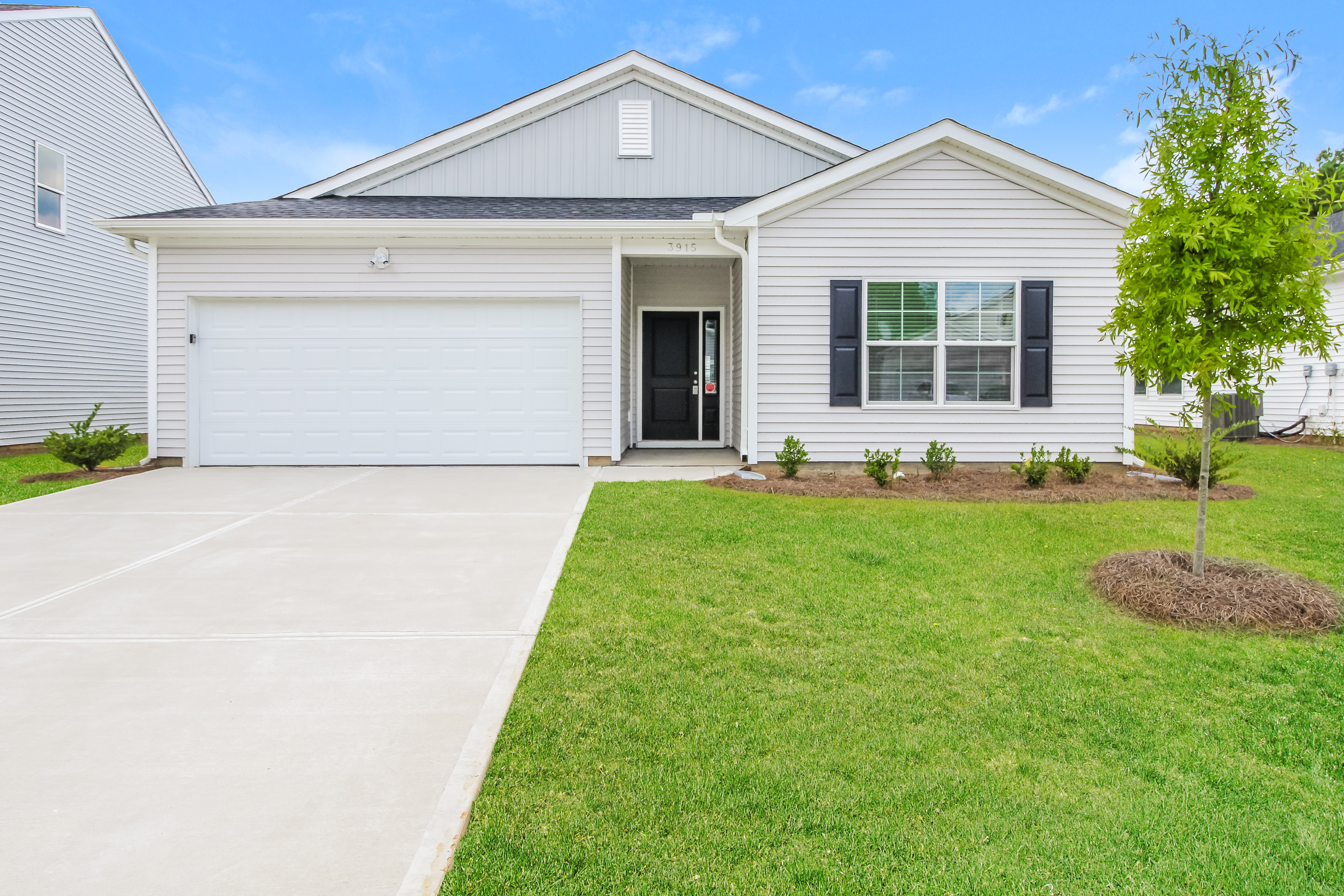 3915 Starry Sky Rd